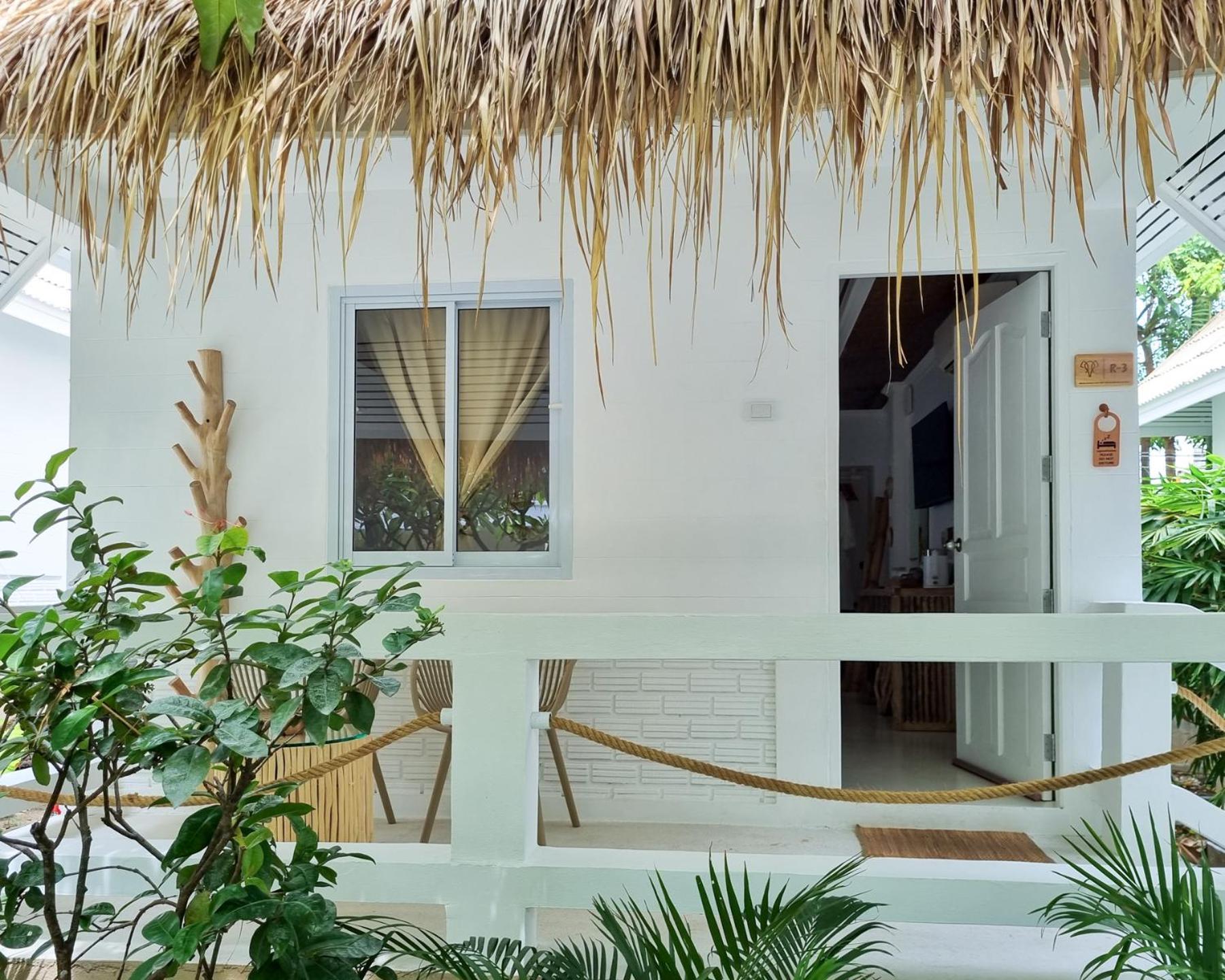 Elephant Beach Club & Resort Samui 查汶海滩 外观 照片